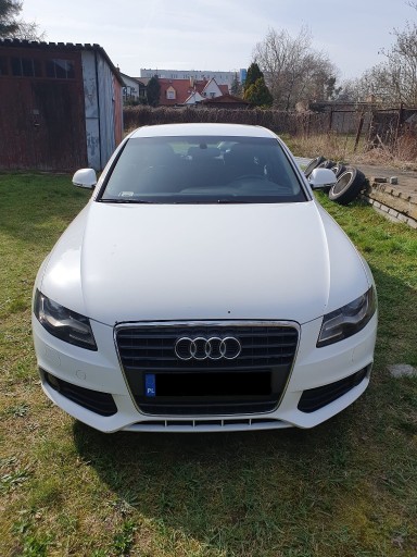 Zdjęcie oferty: Audi A4 sedan bialy 2.0tdi, pełna historia