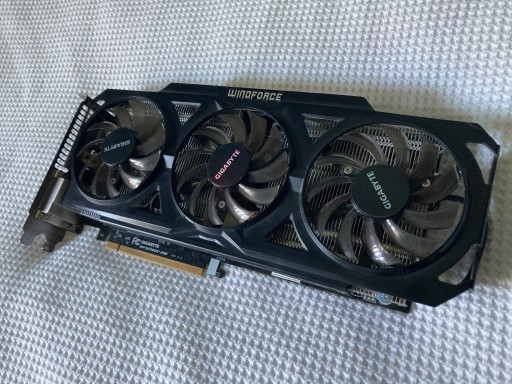 Zdjęcie oferty: Gigabyte GeForce GTX 760 2GB Windforce OC