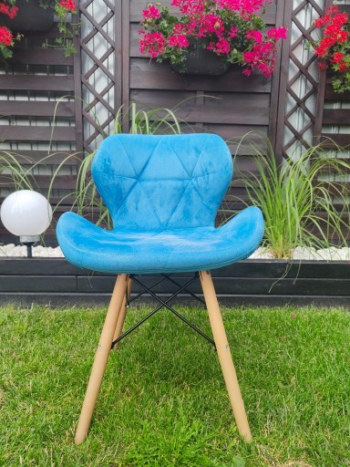 Zdjęcie oferty: Krzesło niebieskie 