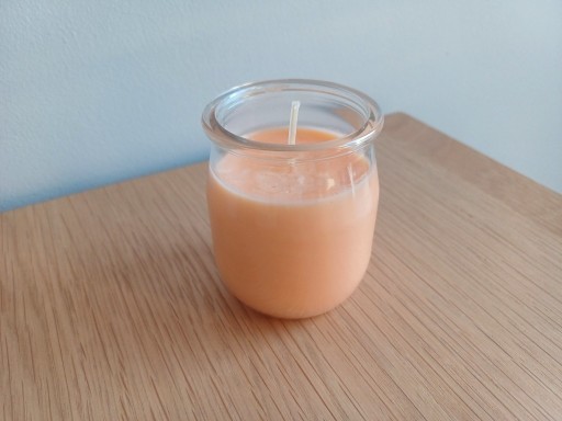 Zdjęcie oferty: Świeczka sojowa pomarańczowa w szklanym słoiczku