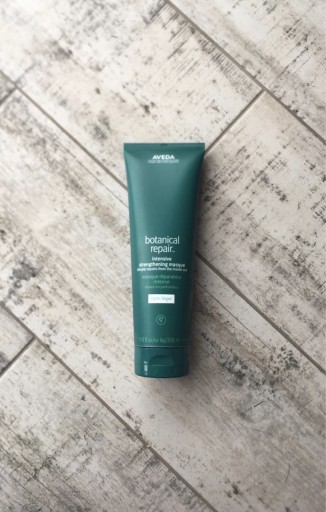 Zdjęcie oferty: Maska do włosów AVEDA botanical repair light 350ml