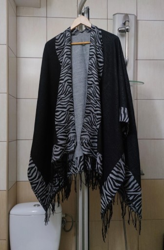 Zdjęcie oferty: Damska bluzka tunika narzutka kardigan ponc XL XXL