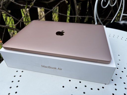 Zdjęcie oferty: Apple MacBook Air 13 2019 Rose Gold i5 8 / 256 GB
