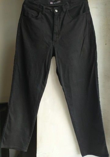 Zdjęcie oferty: SPODNIE damskie jeansy CIGAREE r.31 a56