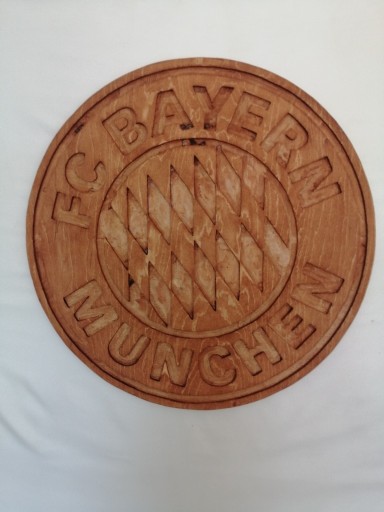 Zdjęcie oferty: BAYERN MONACHIUM herb z drewna!DUŻY 60cm/60cm