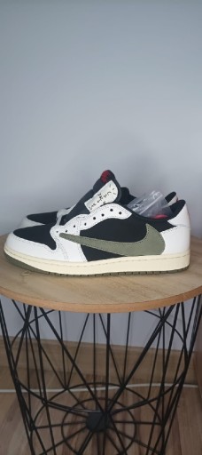 Zdjęcie oferty: Buty Nike Jordan 1 Travis Scott Olive 43