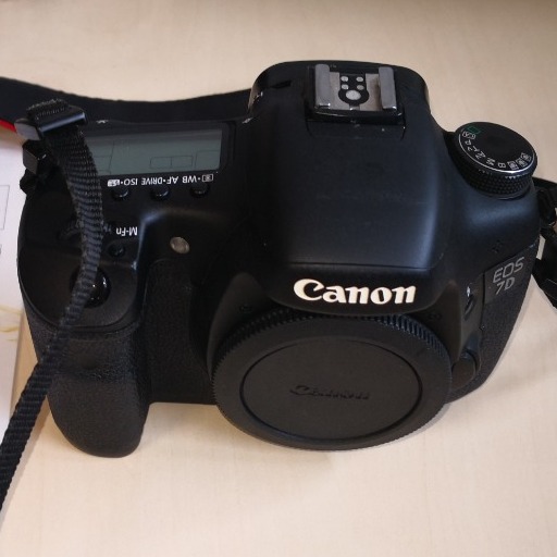 Zdjęcie oferty: Canon EOS 7D Body, niski przebieg, 32GB