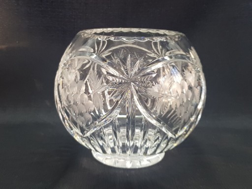 Zdjęcie oferty: Kryształowy wazon kulisty, kula Vintage prl