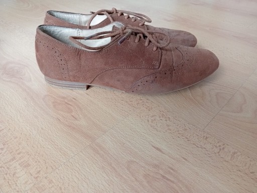 Zdjęcie oferty: Buty r. 39, mokasyny jezzówki