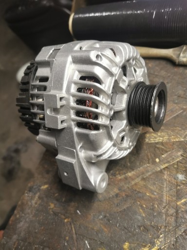 Zdjęcie oferty: Alternator Valeo Bmw E34 525 143KM