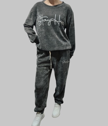 Zdjęcie oferty: Włoski komplet dresowy prążkowany,95% wiskoza, uni ,grafit,ciemny szary