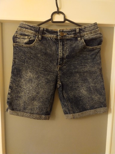 Zdjęcie oferty: Spodenki jeansowe gumowane 152 cm jak nowe
