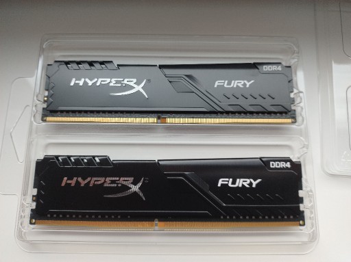 Zdjęcie oferty: Pamięć HyperX 16GB (2x8GB) DDR4 2666 Non-ECC CL16 