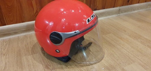 Zdjęcie oferty: Kask motocyklowy dziecięcy LS2 r. M ECER22-05