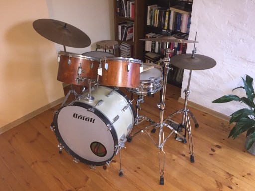 Zdjęcie oferty: Perkusja Amati, blachy Paiste PST5, twin, statywy