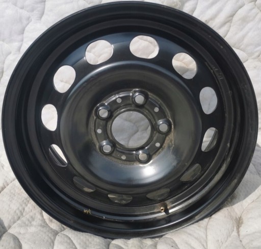 Zdjęcie oferty: Felgi stalowe BMW 116i proste 16R 5x120