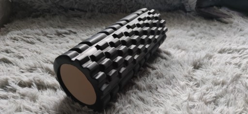 Zdjęcie oferty: Roller czarny masażer