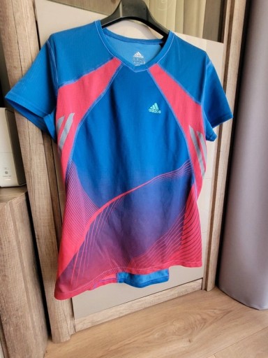 Zdjęcie oferty: Niebiesko czerwony T-shirt Adidas roz. M/L