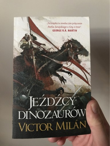 Zdjęcie oferty: Victor Milan "Jeźdźcy dinozaurów"