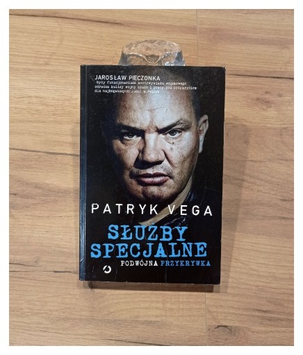 Zdjęcie oferty: Patryk Vega "Służby specjalne"