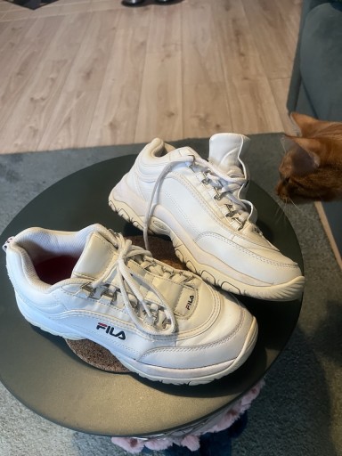 Zdjęcie oferty: Buty Fila w dobrym stanie rozmiar 40