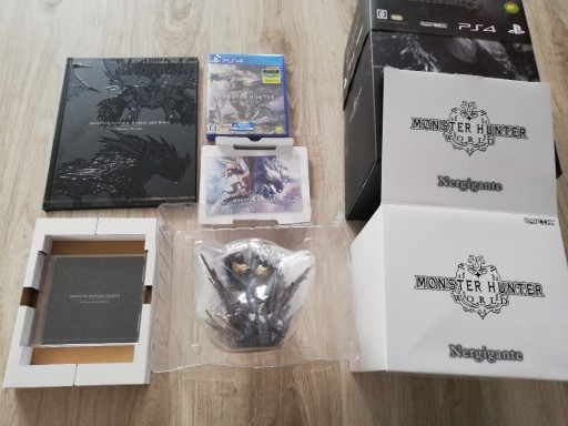 Zdjęcie oferty: Monster Hunter World PS4 Edycja Kolekcjonerska JPN