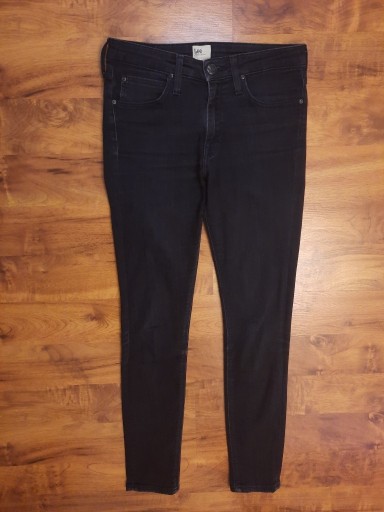 Zdjęcie oferty: Spodnie jeansowe czarne jeansy Scarlett Lee W28L31