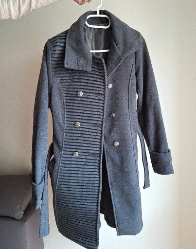 Zdjęcie oferty: Włoski płaszcz jesienno-zimowy