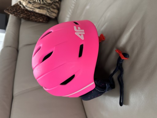 Zdjęcie oferty: Kask narciarski dziecięcy 4f M(55-58)