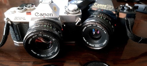 Zdjęcie oferty: Canon AV1 2,8/35 1,8/50 SPRAWNE T50 gratis