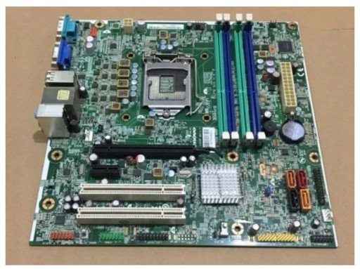 Zdjęcie oferty: intel i5-2400 + płyta Lenovo IS6XM s1155 + 8GB RAM