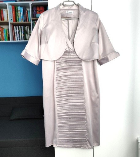 Zdjęcie oferty: Piękny komplet XL suknia sukienka bolerko 