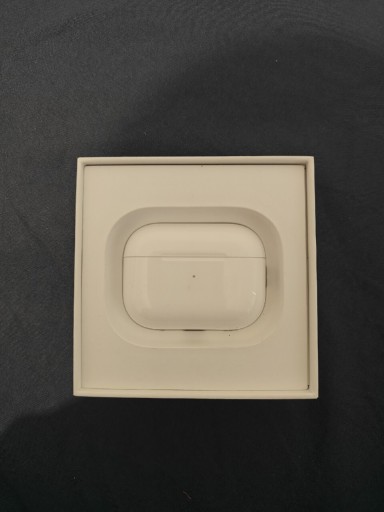 Zdjęcie oferty: Etui ładujące Airpods Pro 2 generacji gwarancja 