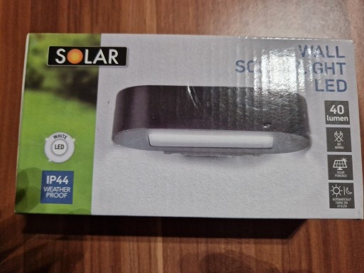 Zdjęcie oferty: Kinkiet ogrodowy Solar czarny źródło LED 0,5 W