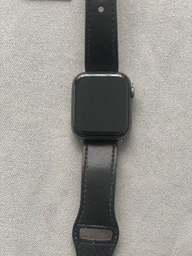 Zdjęcie oferty: Smartwatch Apple Watch series 5 space gray