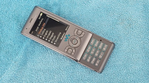 Zdjęcie oferty: Sony Ericsson W595. Kolor. Szary. Ladny