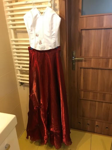 Zdjęcie oferty: Piękna suknia i gorset Maria Magdalena raz ubrana