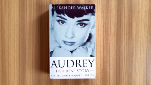 Zdjęcie oferty: książka "AUDREY Her Real Story" Alexander Walker