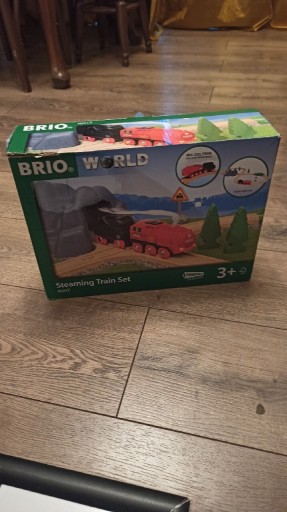 Zdjęcie oferty: Brio zestaw z kolejką na parę plus ekstra wagony brio kolejka