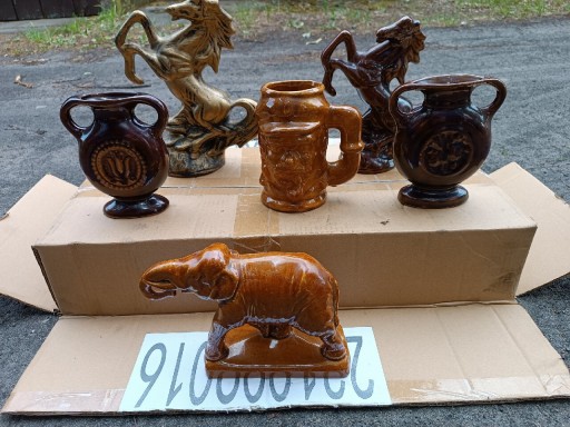 Zdjęcie oferty: Figurki fajans ceramika PRL wazon kufel koń słoń :)