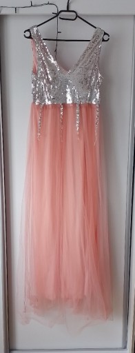 Zdjęcie oferty: Długa elegancka sukienka rozm.S