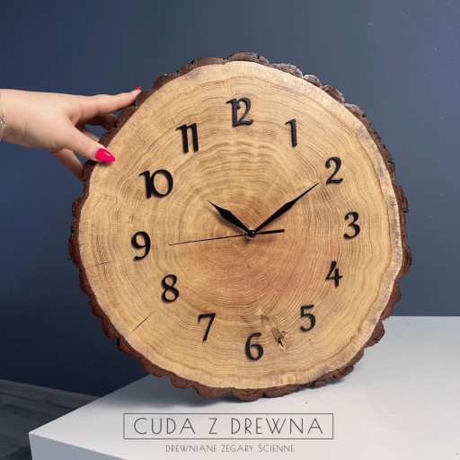 Zdjęcie oferty: Wyjątkowy prezent - drewniany zegar 30 cm