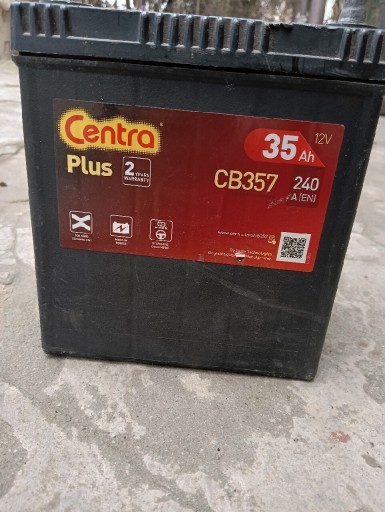 Zdjęcie oferty: Akumulator Samochodowy Centra Plus 35Ah/12V