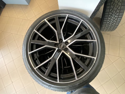 Zdjęcie oferty: Koła Audi Q7, SQ7, Q8, SQ8 22” Bridgestone AO