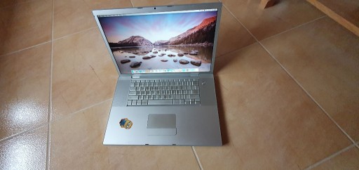 Zdjęcie oferty: MacBookPro 17 +Pilot+HDD Cady+DVD RW+Podstawka+Tor