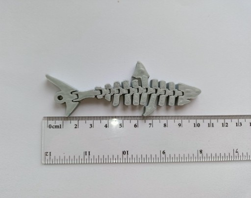 Zdjęcie oferty: 3+1 Brelok rekin flexi 3D szary 10cm