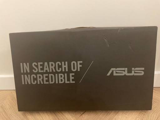 Zdjęcie oferty: Pudełko od  Asus A555L