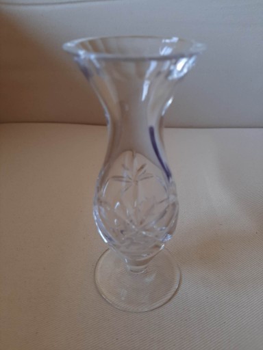 Zdjęcie oferty: Mały szklany wazon wysokość 13cm