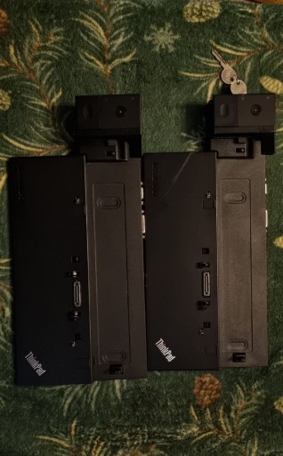 Zdjęcie oferty: 2 lenovo ThinkPad pro dock