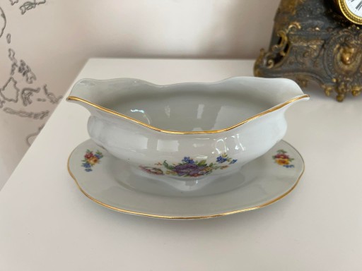 Zdjęcie oferty: Sosjerka Porcelana Chodzież B529